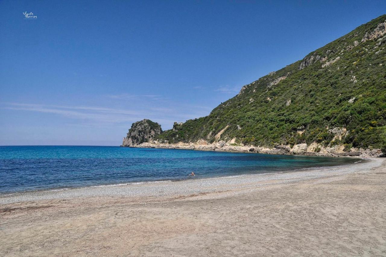 Villa Papaspiros Kouramades Екстер'єр фото